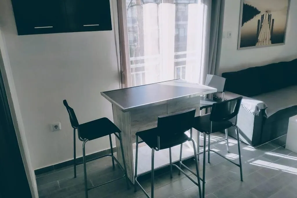 Deluxe Apartment By Prima Lodging Thessaloniki